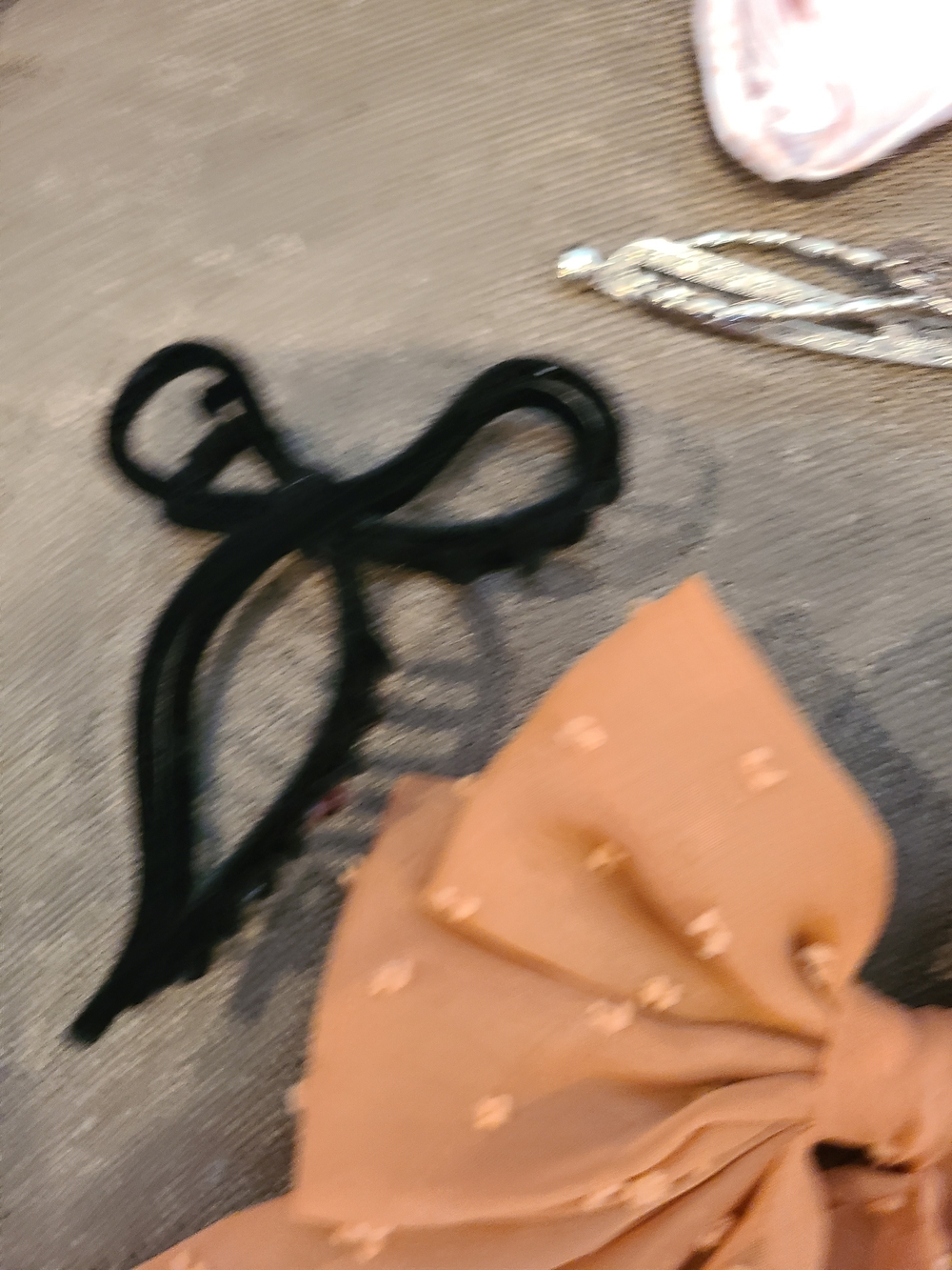 Hair Accessory Bundle - Picture 3 of 8